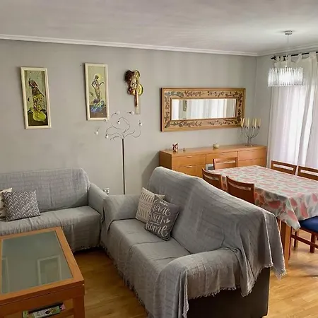 Acogedor Y Centrico En - Wifi * Jaca